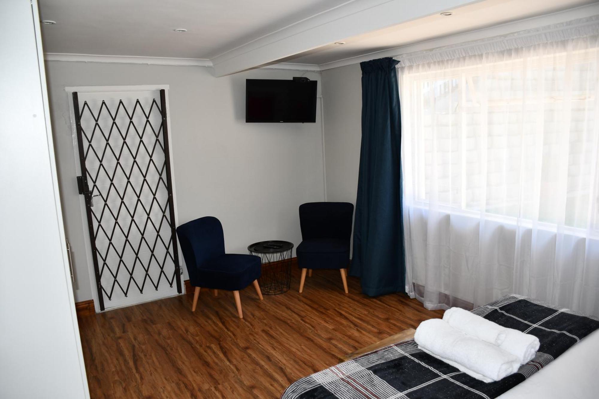 Friendz Guesthouse Knysna Chambre photo