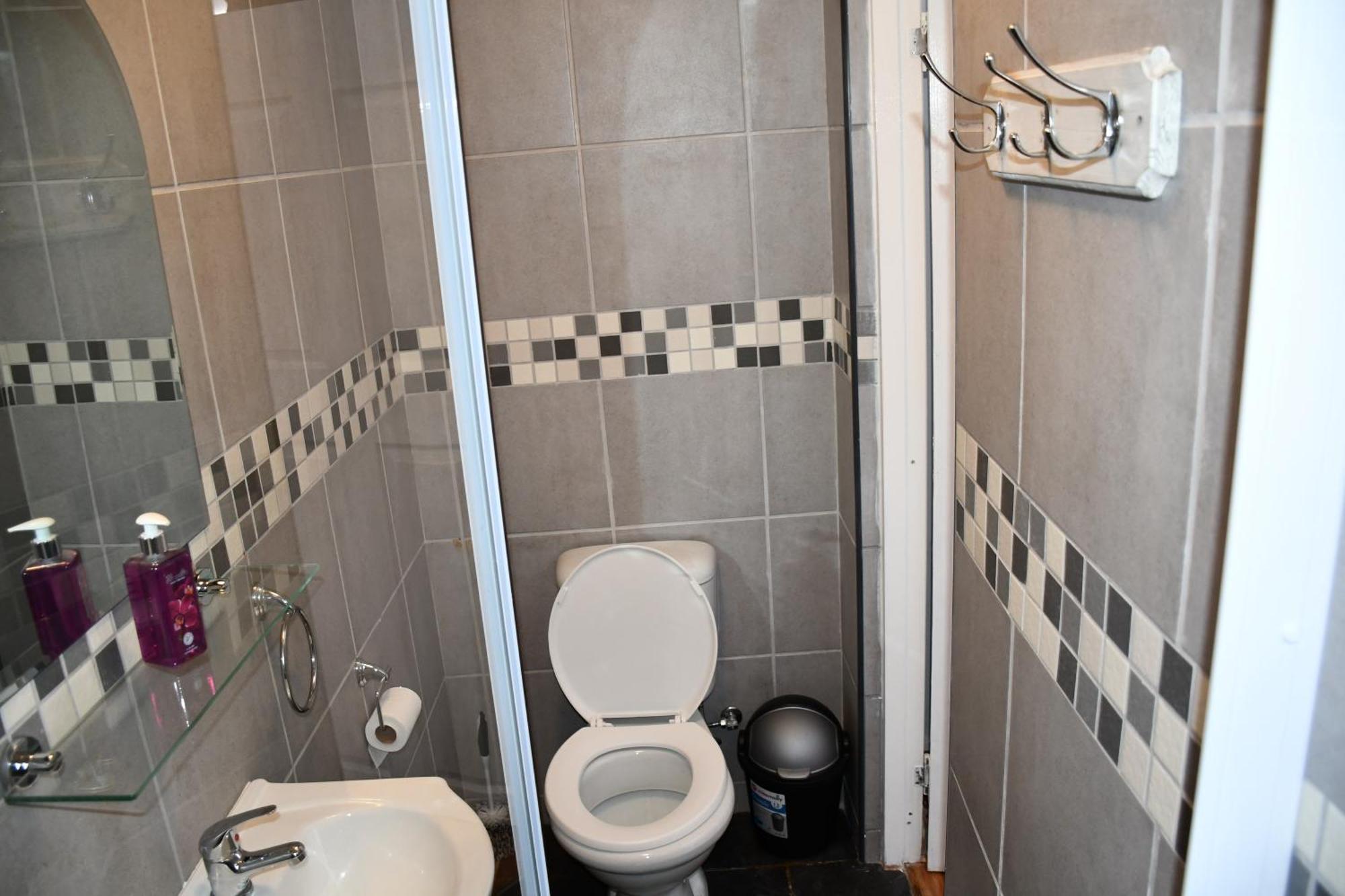Friendz Guesthouse Knysna Chambre photo